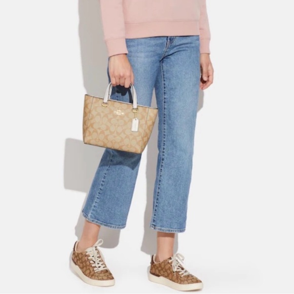 NWOT Coach Alice Satchel in Signature Canvas Gold/Light Khaki Chalk CA613 - Picture 16 of 16